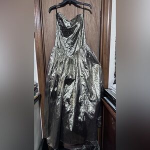 Strapless gold Gunne Sax by Jessica McClintock Dress